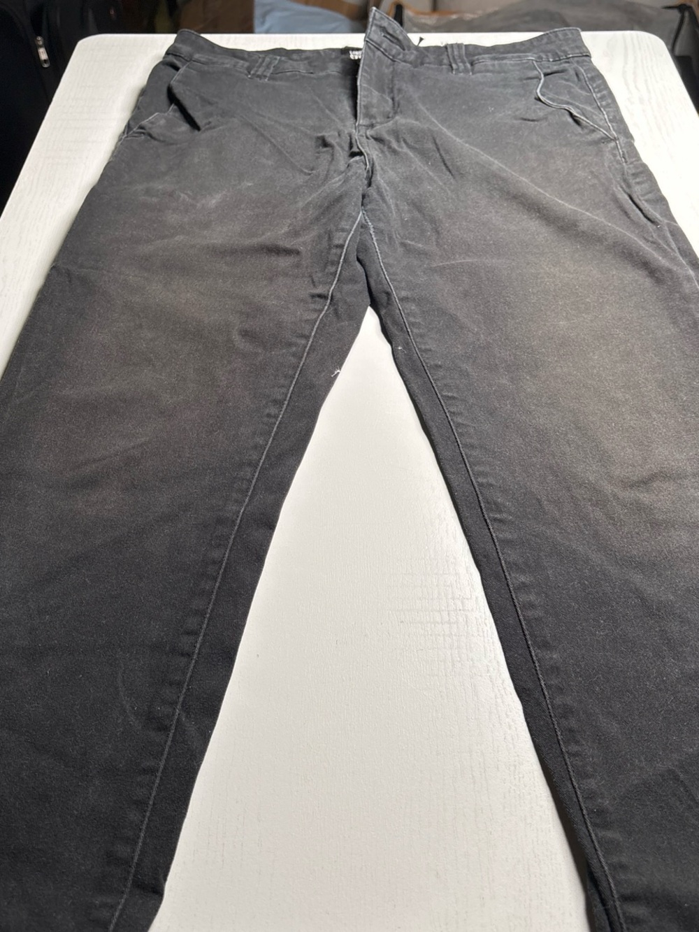 SKINN Men's Slim Straight Black Jeans